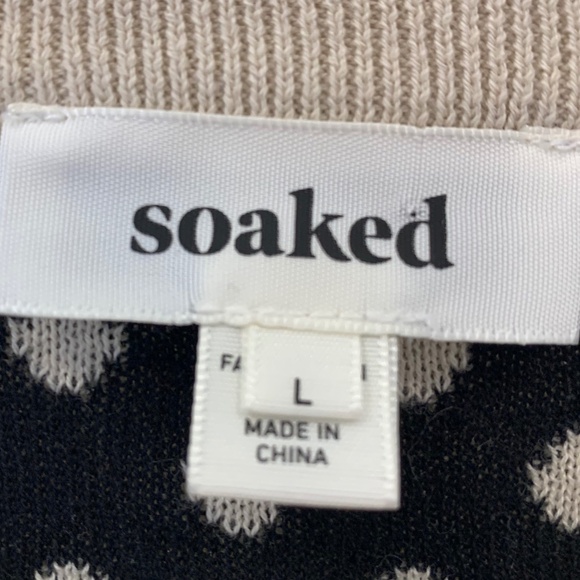 Soaked Polka Dot Knit Top – Short Sleeve Sweater (Women’s) Minimalstyle - Picture 3 of 6